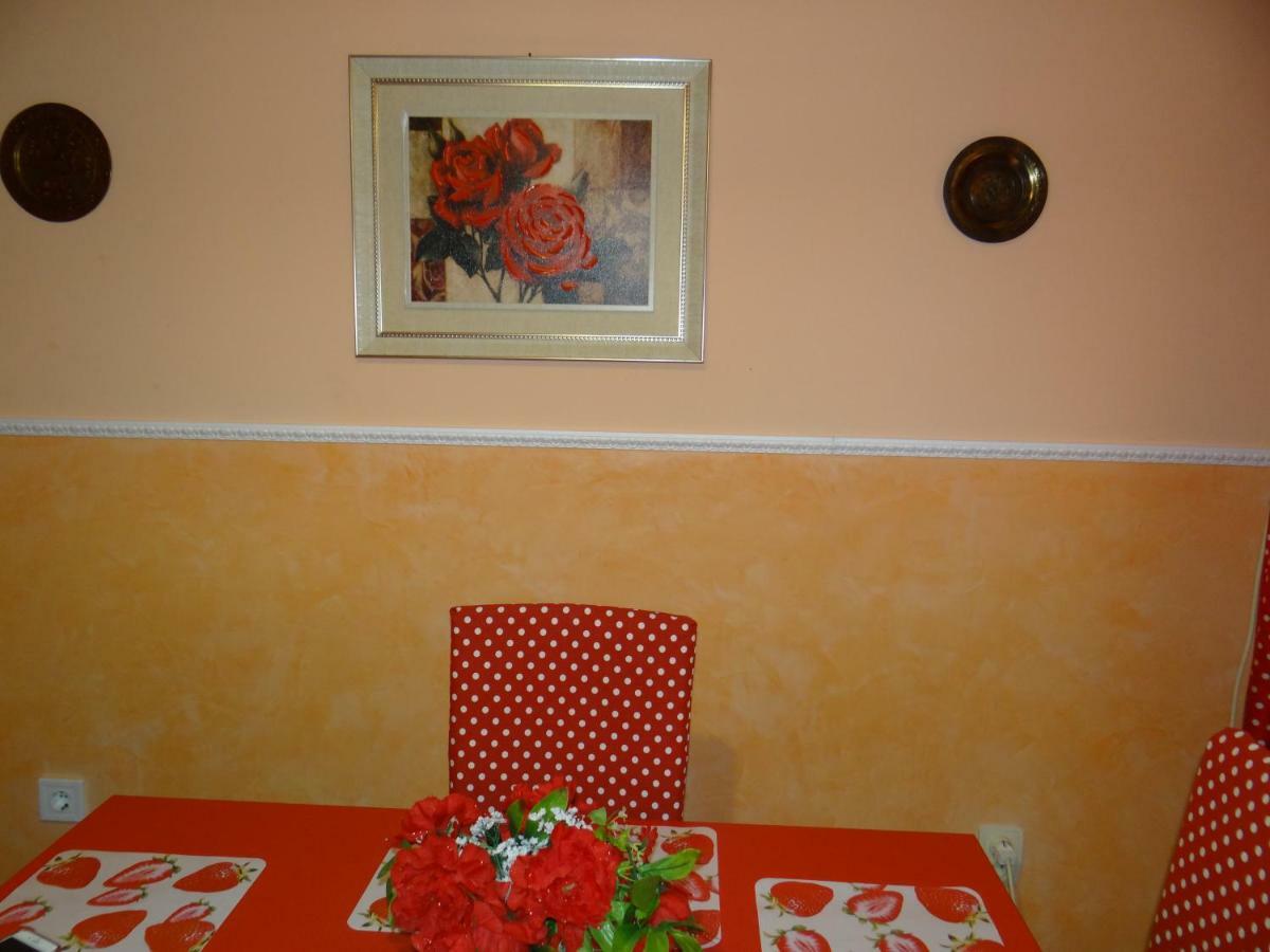Orange Flower Apartments Szófia Kültér fotó
